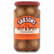 Sarsons Hot & Spicy Onions [244g]